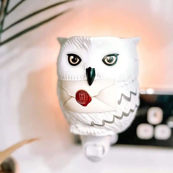 Scentsy Harry Potter Mini Warmer Hedwig